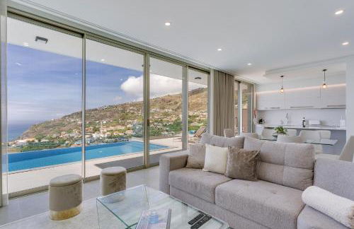 Luxury Villa Bianca by Holiday Rental Madeira - Photo 17