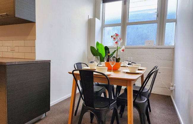 U Suites on Webb - Photo 55