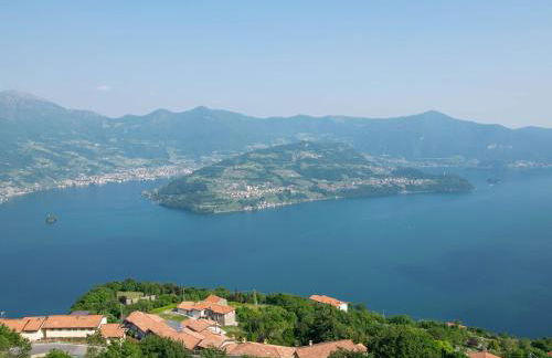 EnjoyIseoLake - Van Gogh - beautiful lake Iseo view and swimming pool - Photo 6