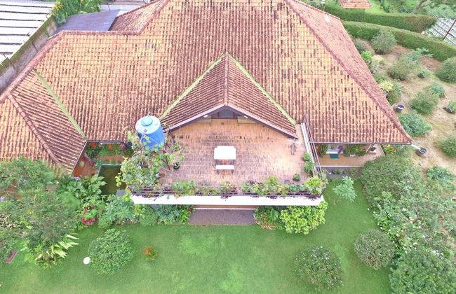 Vila Bunga Merah Gelatik - Photo 52