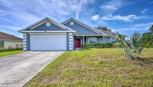 Ranch-Style Lehigh Acres House with Big Backyard! - Foto 3
