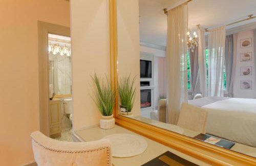 Hemingway Suites at Palm Beach Hotel Island - Photo 74