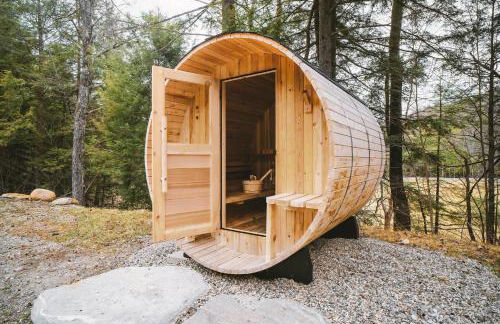 Sage House at Camp Greenwood Vermont with Sauna - Foto 25