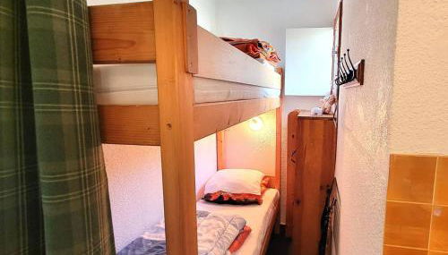 Studette 3 pers - Pied des pistes, commerces à pied, calme, parking, TV, baignoire, sans animaux - FR-1-393-170 - Foto 4