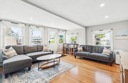 Beachfront Parking Salisbury Beach Retreat - Foto 2