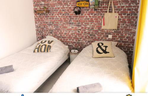 Little America - Appart Hôtel 3km Futuroscope - Foto 39