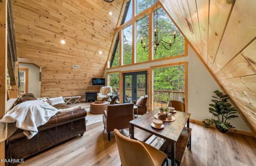 Mountain View Retreat with Large Swim Spa, Game Room - Foto 2