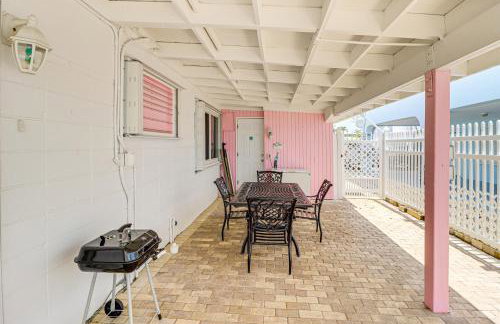 Waterfront Key Colony Beach Home with Golf Cart! - Foto 17