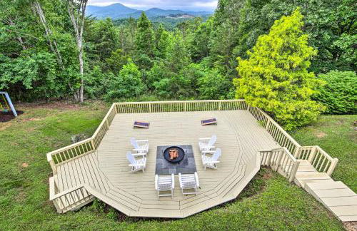 Huge Blairsville Cabin Game Room and Mtn View! - Foto 38