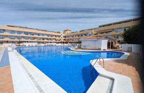 Comfortable 2-Bedroom Duplex in Playa Paraiso with Ocean View, Balcony, and Shared Pool - Photo 18