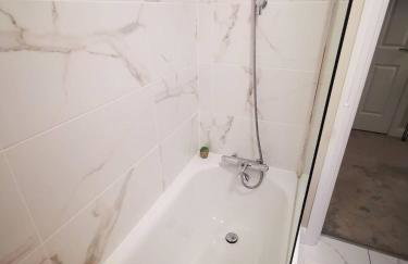 Belfast Central 2 Bedroom Luxurious Modern Stay - Foto 62