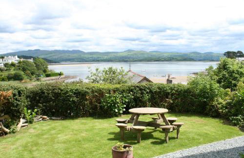 Bryn Gwyn, Sleeps 8, Sea Views, Borth y Gest - Photo 72