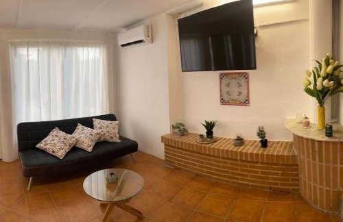 Encantador alojamiento con acceso a piscina compartida - Photo 34