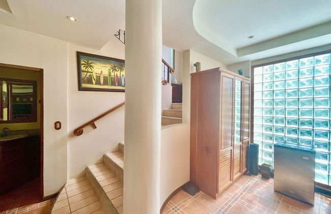 Mountain & Ocean View Retreat - Hermosa Palms 34 by RedAwning - Foto 19