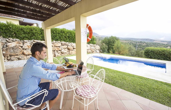 Las Mayoralas - Photo 23