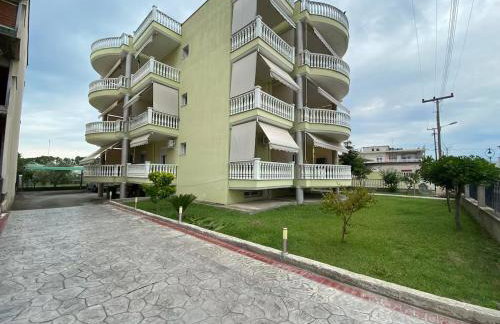 King George - Photo 33