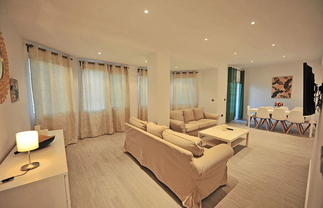 Terrazas Plaza Arenal 5 Dormitorios - Photo 21