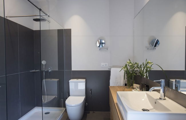 Casagrand Luxury Suites Barcelona - Photo 62