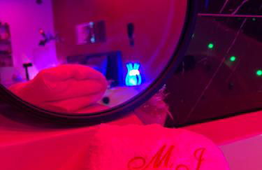 MJ Lust Room, centre var proche Verdon, cotignac, ambiance romantique - Foto 9