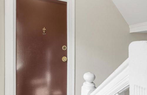 Beautiful 1-BR Flat Nestled Between Dupont & Logan - Foto 15