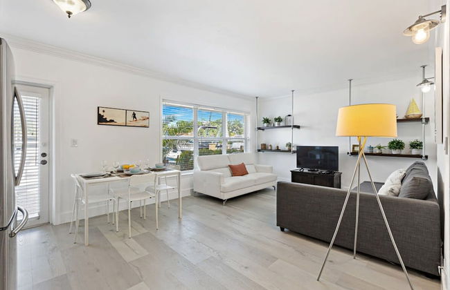 Las Olas Blvd Exclusive Apt With Waterview - Foto 3