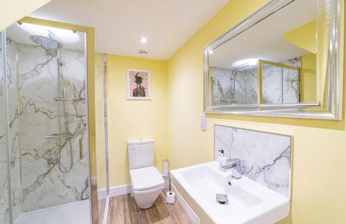 Gardener’s Cottage with Hot Tub - Foto 24