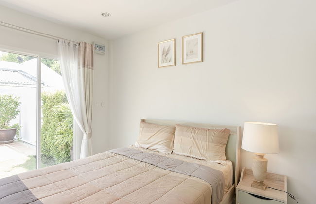 BaanPromphun Pool Villa by BV - Foto 4