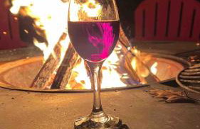 Cozy Log Cabin- W Fireplace - Foto 43