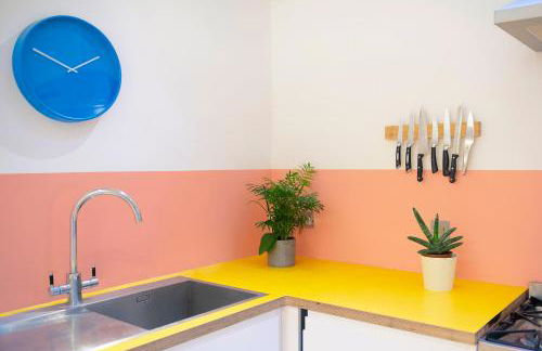 Stunning 3-bedroom townhouse in superb location - Foto 16