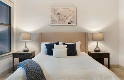 Landing Modern 1BD Clubhouse Rooftop Lounge - Foto 14