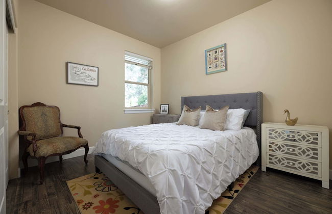 Charming Bend Sanctuary for 6! - Foto 2