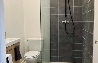 T2 Le Moderne • Netflix • Parking • Gare - Foto 6