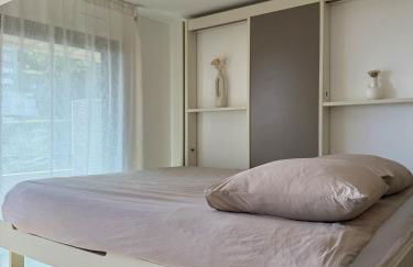 Studio de LUXE Portes de Monaco - Vue MER - Piscine - Wifi - Foto 59