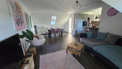 Schwarzwald-Oase mit Panoramabalkon - 3 Schlafzimmer - 6 Gäste - Foto 3