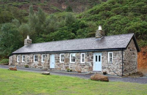 Sygun Cottage - Detached Cottage in the heart of the Snowdonia National Park - Photo 15