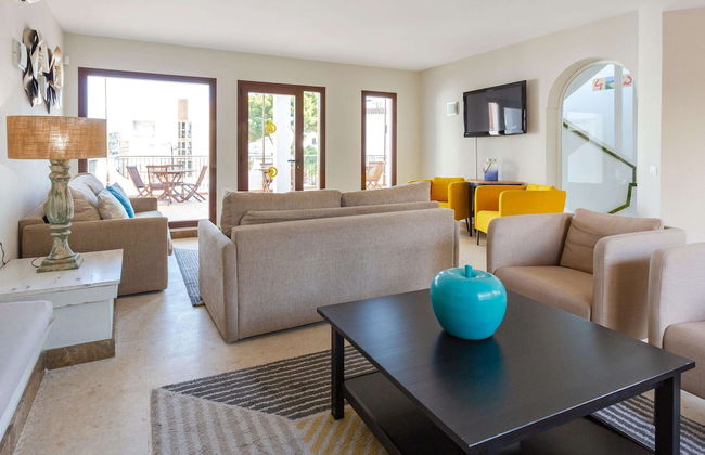 Flipflop Surfing Playa Apartments - Photo 5