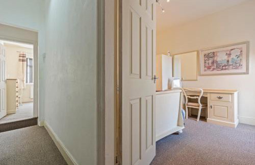 Spacious 3BR House -Sleeps 7 - Contractor Friendly - Foto 34