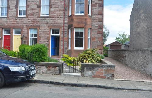 Links Corner - Photo 3