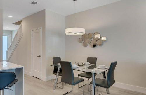 3 bedrooms pool home Hidden Forest - Photo 6