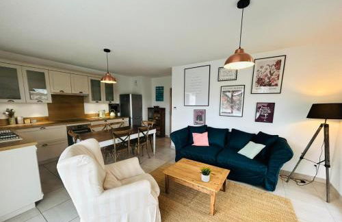 Sweet & Charm for this cozy appt in Saint-Julien - Photo 19