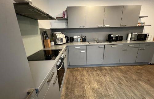 ROSIS HOME Geräumige Citywohnung im Herzen Schorndorfs - Ideal für Gruppen und Familen - Foto 47