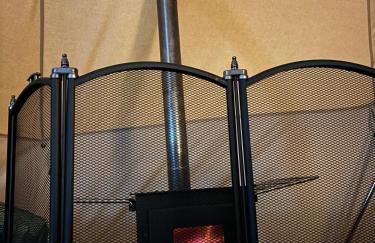 Cozy Hot Tent with Log Burner & Hot Tub Left Tent - Foto 12