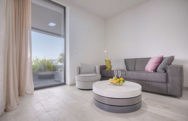 Royal Gardens Paradise - Photo 26