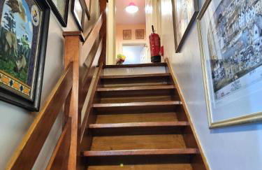 Centrally located in Canterbury with two bedrooms and a sofa bed - Foto 1