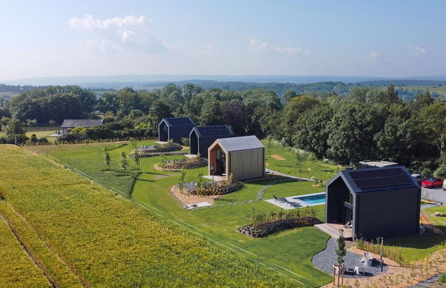 Amazing Lodge With Shared Pool - Photo 16