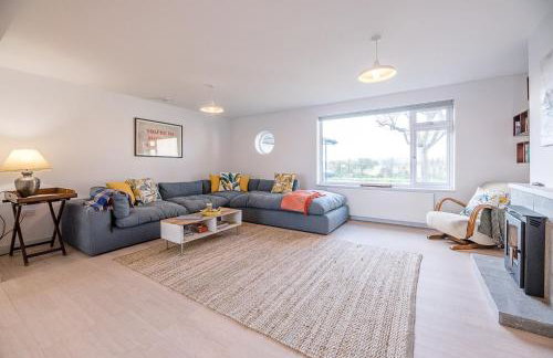 Chapel House, Alderton - Photo 25