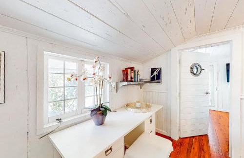 Escape By The Sea - Foto 21