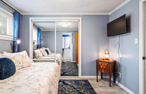 4 Bedroom Pool and Hot Tub Home Near Cleveland - Foto 56