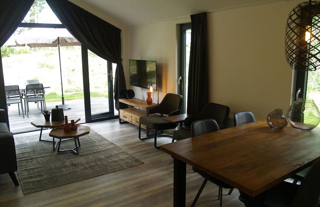 Comfortable Chalet, in a Beautiful Holiday Park - Foto 19