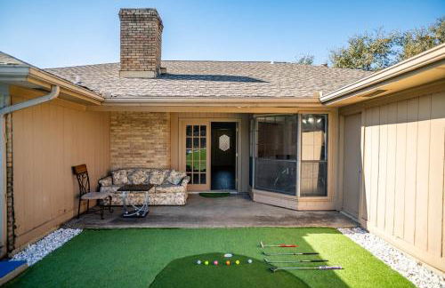 Pickleball Putt Palace - Foto 26